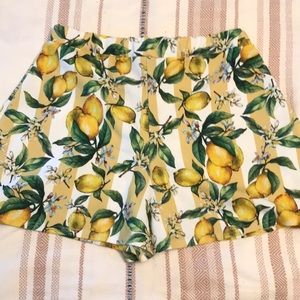 Boohoo lemon pattern shorts